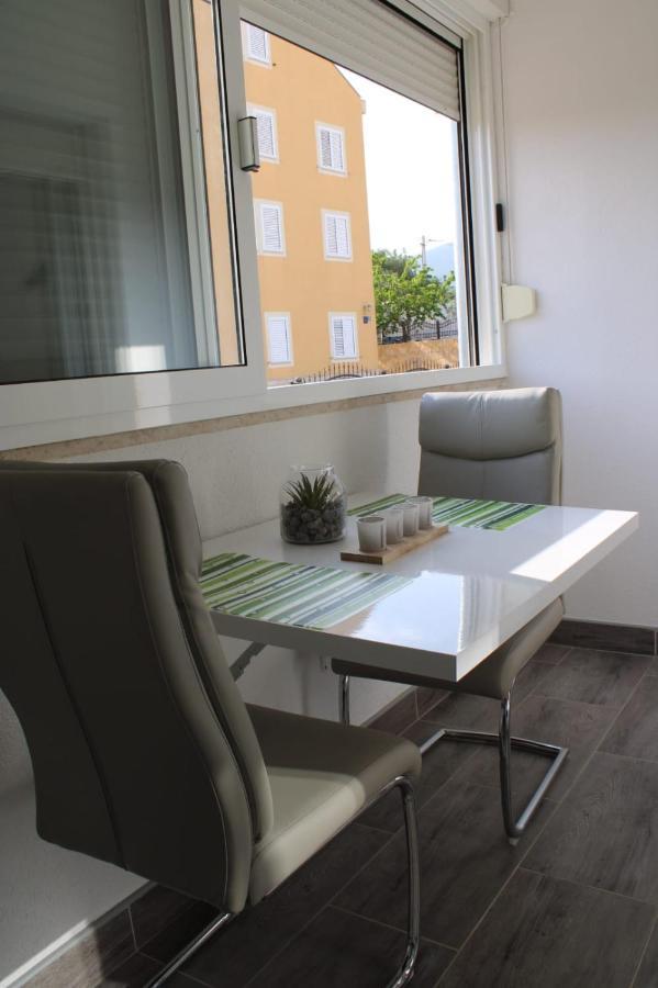 Mihaela Studio Apartmans 150M Near The Beach Kaštela Exteriér fotografie