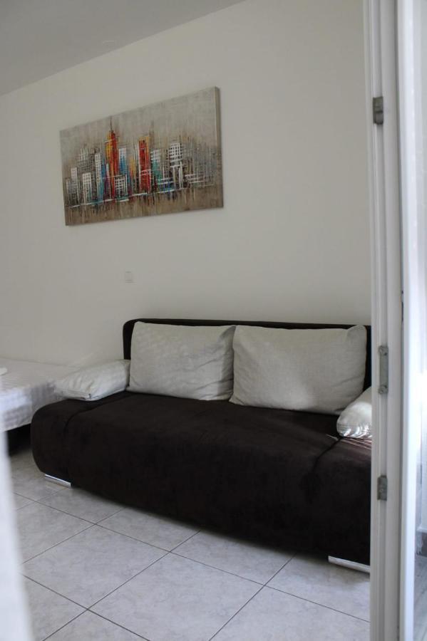 Mihaela Studio Apartmans 150M Near The Beach Kaštela Exteriér fotografie
