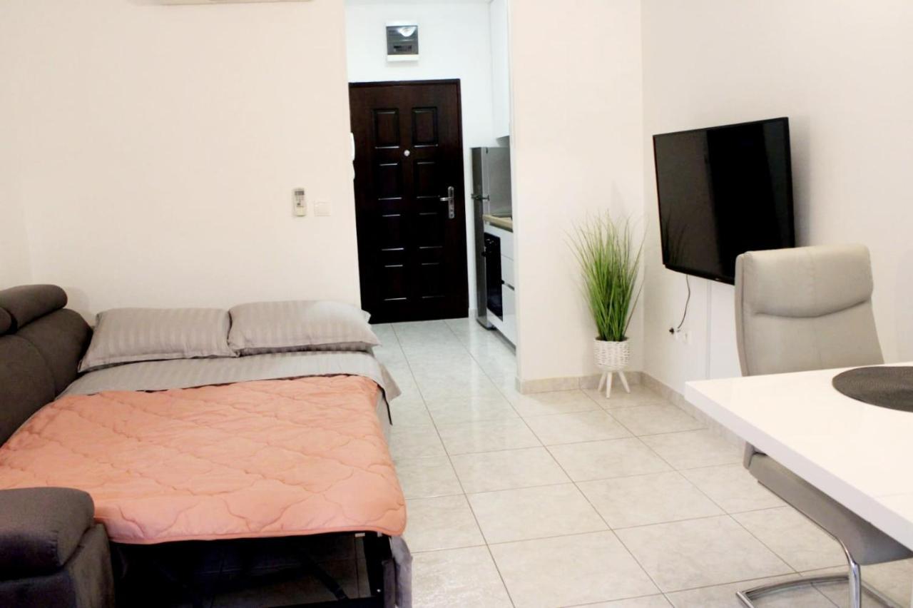 Mihaela Studio Apartmans 150M Near The Beach Kaštela Exteriér fotografie